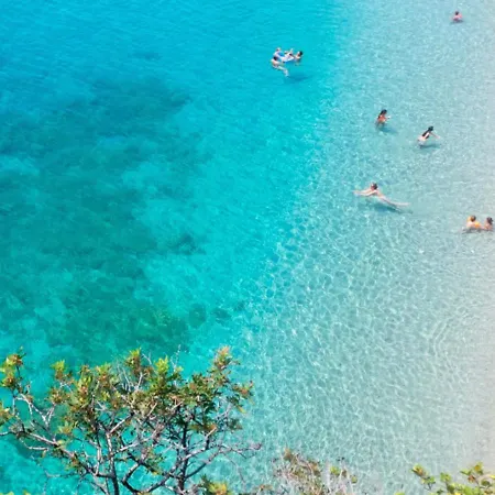 Апартаменты A 5 Minuti Dal Mare - Dolphin House Споторно