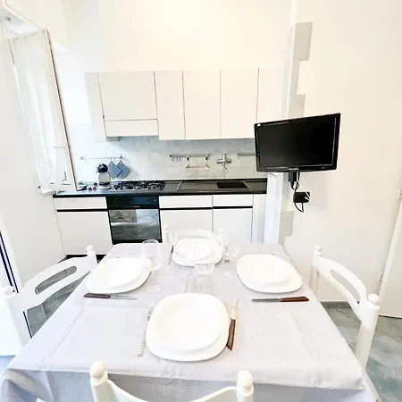 Apartment A 5 Minuti Dal Mare - Dolphin House
